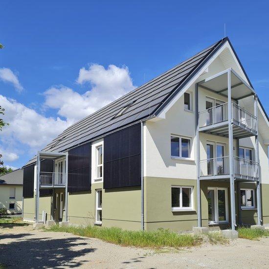 EnergieAutarkes Mehrfamilienhaus in Lübben EnergieAutarkes Mehrfamilienhaus in Lübben